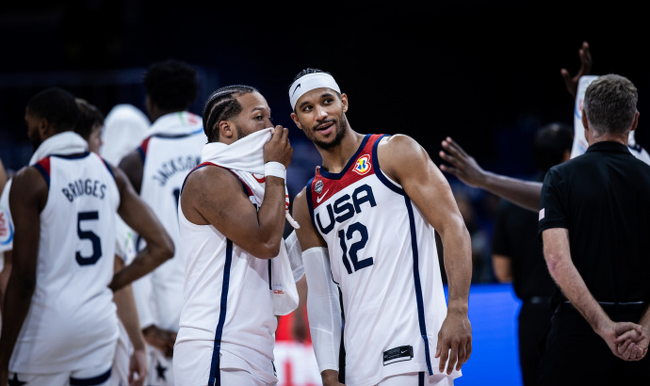 意大利男篮翻盘菲律宾男篮,西蒙斯打破历史纪录 意大利男篮翻盘菲律宾男篮,西蒙斯打破历史纪录