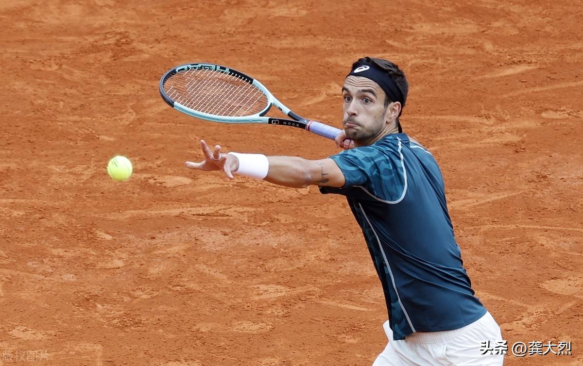 拉沃尔杯逆转蒙特卡洛大师赛,西西帕斯惊艳四座 拉沃尔杯逆转蒙特卡洛大师赛,西西帕斯惊艳四座