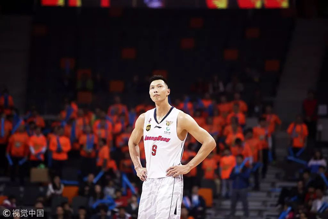 吉林队险胜山西队，易建联扛起全队